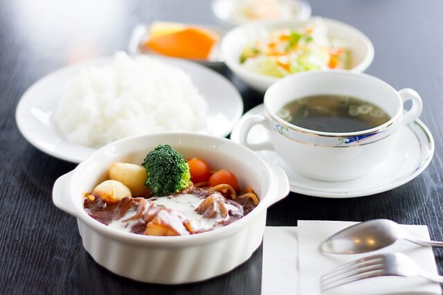 国産牛ビーフシチュー定食　1,100円(税込)