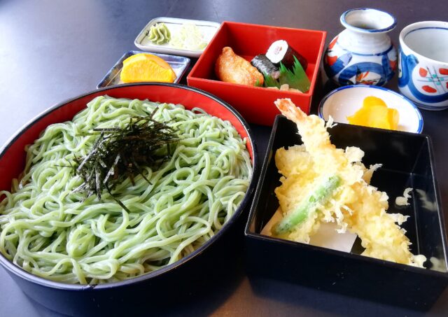 笹切りうどん膳　1,000円(税込)